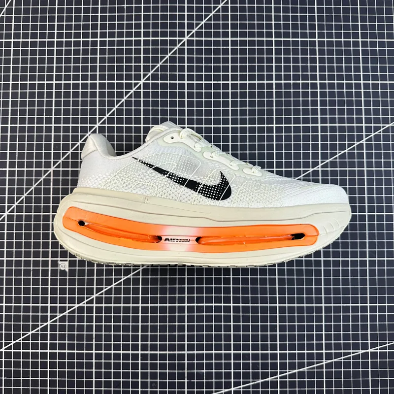 Nike Vomero Premium Sneakers
