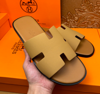 Hermes Hermès Oran Slide Sandals T-Shirt