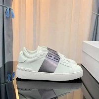 Valentino Garavani Rockstud Flat Sneakers
