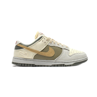 Nike Dunk Low Sneakers